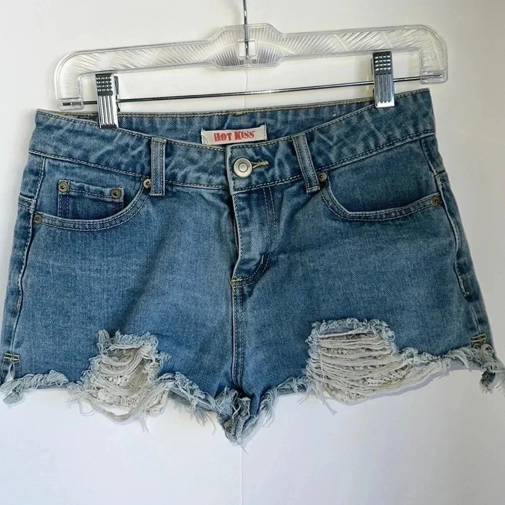 Hot Kiss High Rise Shortie Daisy Dukes Denim Shorts Size 2 Distressed